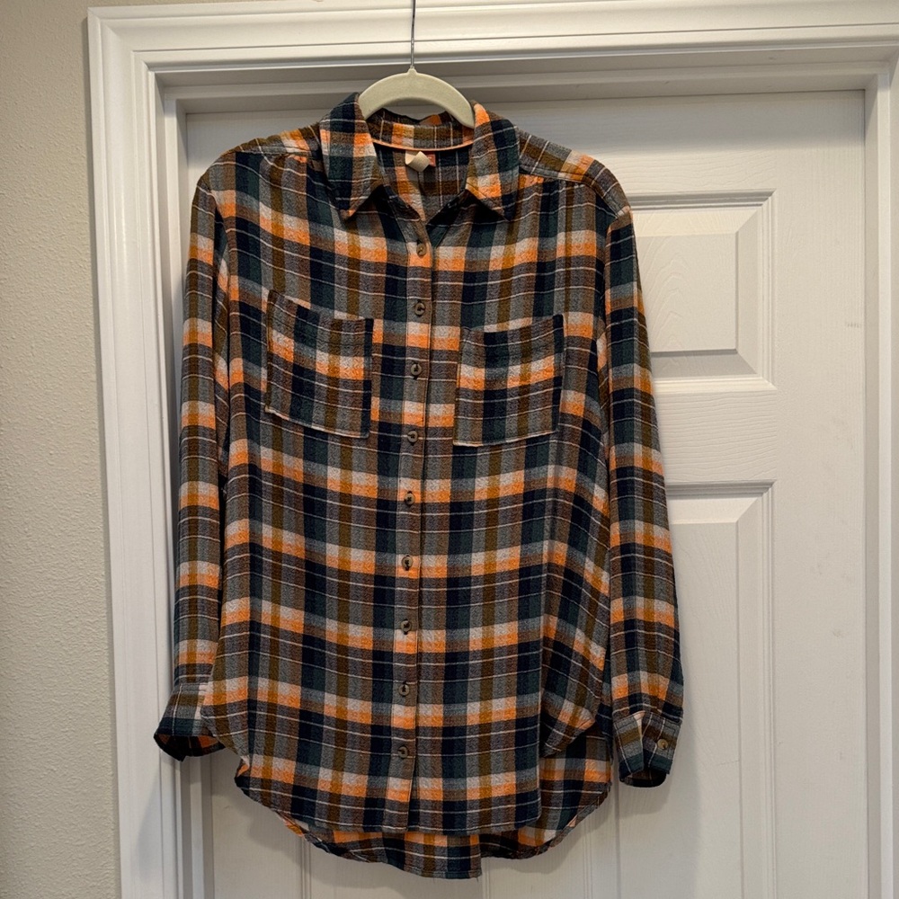 Anthropologie Pilcro Relaxed Fit Plaid Flannel Shirt - Perfect for fall!
